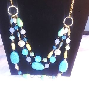 Necklace faux turquoise pearl cream beads gold tone chain